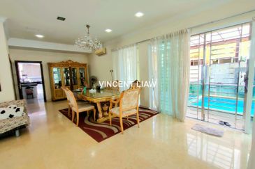 Seksyen 11, Kota Damansara