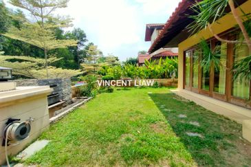 Seksyen 11, Kota Damansara