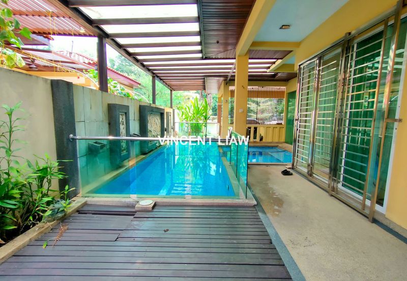 Seksyen 11, Kota Damansara