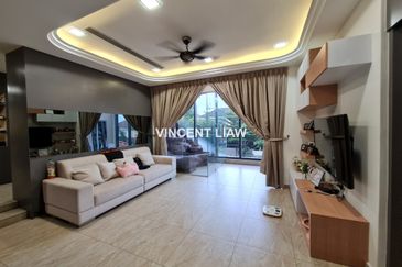 Seksyen 11, Kota Damansara