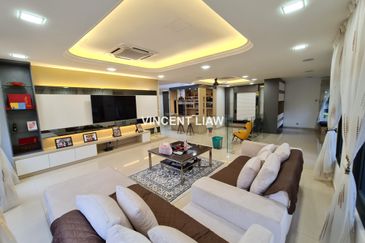 Seksyen 11, Kota Damansara