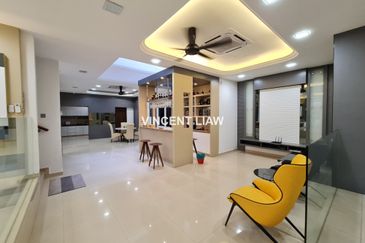 Seksyen 11, Kota Damansara