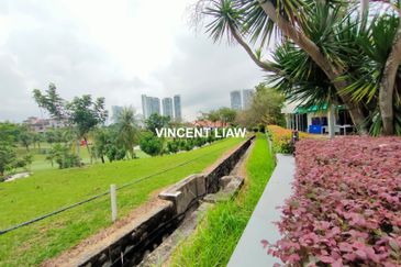 Tropicana Golf & Country Resort