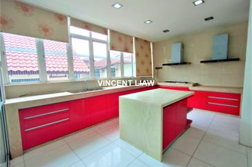 Tropicana Golf & Country Resort