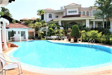 Tropicana Golf & Country Resort