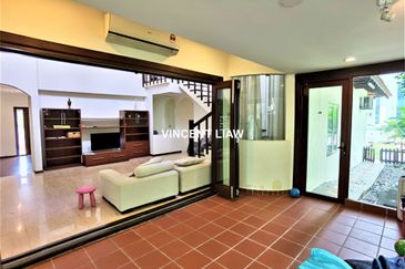 Tropicana Golf & Country Resort