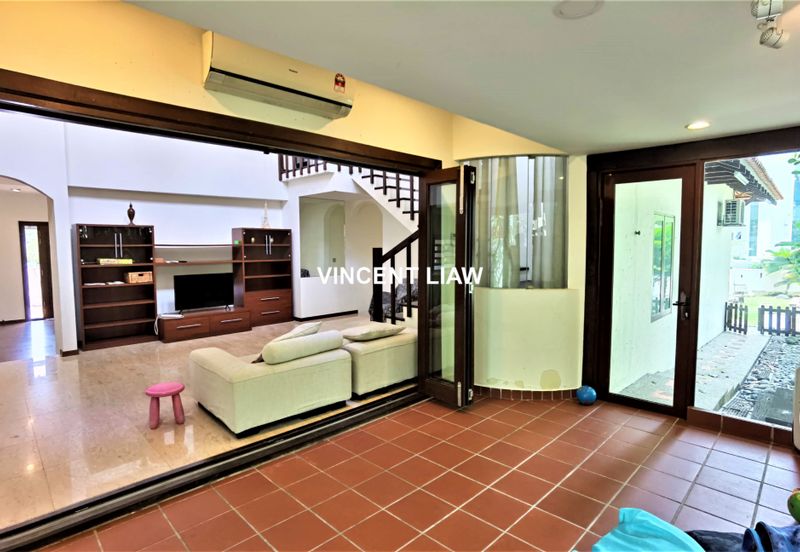 Tropicana Golf & Country Resort