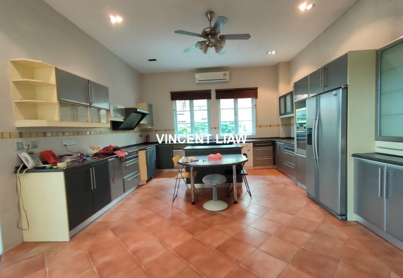 Tropicana Golf & Country Resort