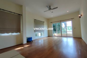 Tropicana Golf & Country Resort