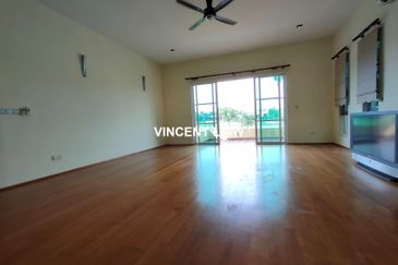 Tropicana Golf & Country Resort