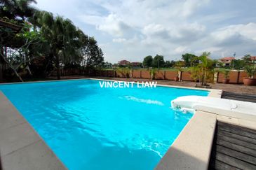 Tropicana Golf & Country Resort