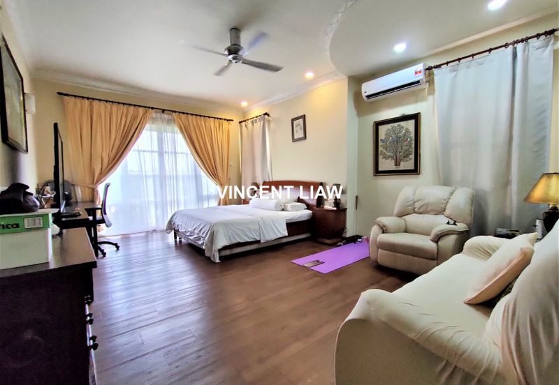 Tropicana Golf & Country Resort