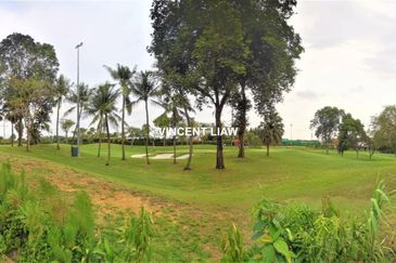 Tropicana Golf & Country Resort