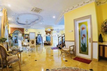 Tropicana Golf & Country Resort