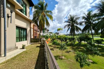 Tropicana Golf & Country Resort