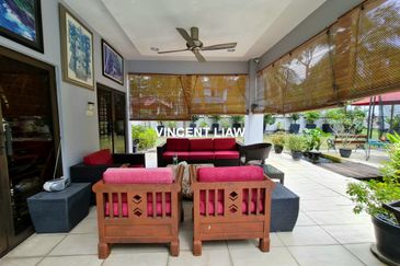 2 Storey Bungalow with Pool & 8,606 sqft Huge Land