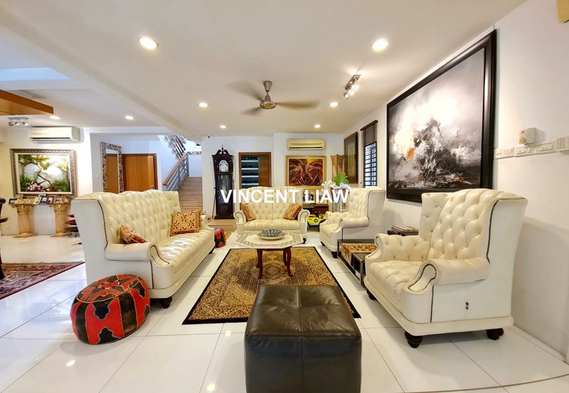 2 Storey Bungalow with Pool & 8,606 sqft Huge Land