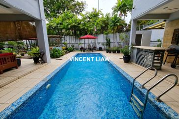 2 Storey Bungalow with Pool & 8,606 sqft Huge Land