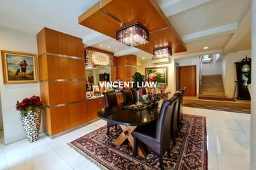 2 Storey Bungalow with Pool & 8,606 sqft Huge Land