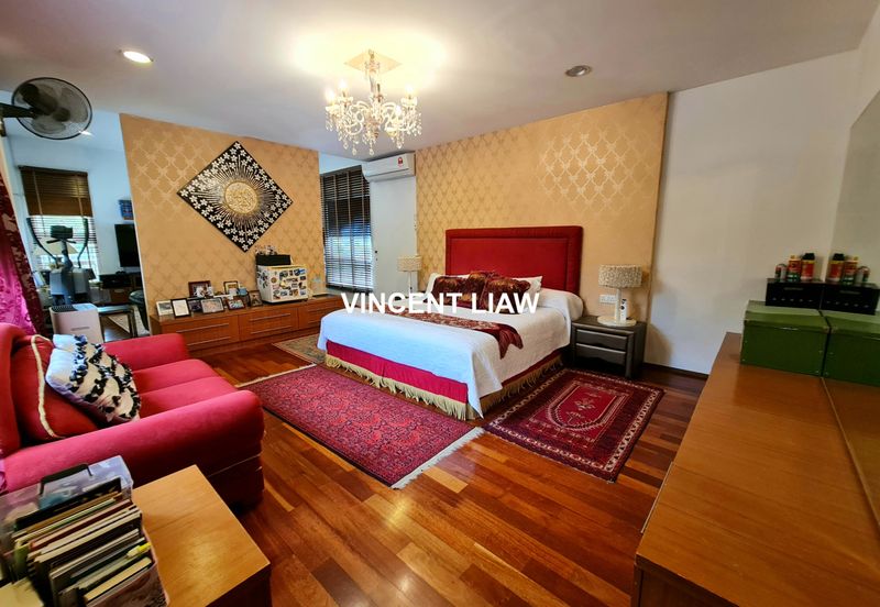 2 Storey Bungalow with Pool & 8,606 sqft Huge Land