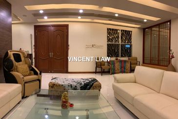 2.5 Storey Modern Design Bungalow