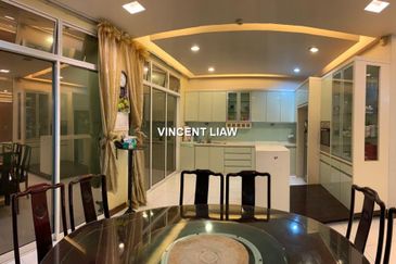 2.5 Storey Modern Design Bungalow