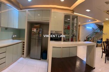 2.5 Storey Modern Design Bungalow