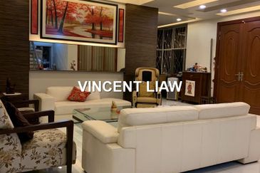 2.5 Storey Modern Design Bungalow