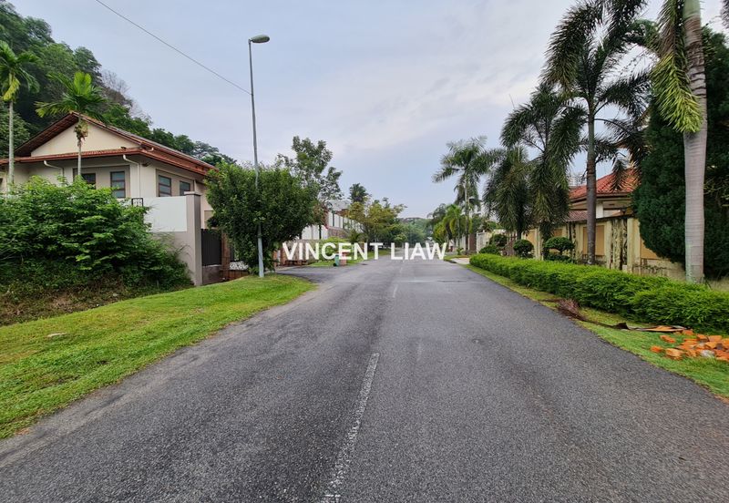 37,638 sqft Prime Bungalow Land | Rm320 Psf