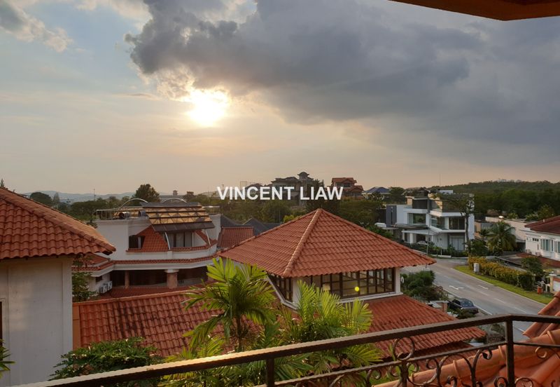 Tropicana Golf & Country Resort