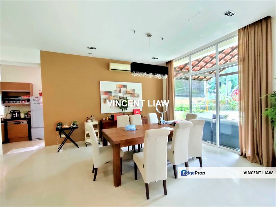 2 Storey Semi-D with 7,086 Sqft Land | End Lot, Selangor, Saujana 