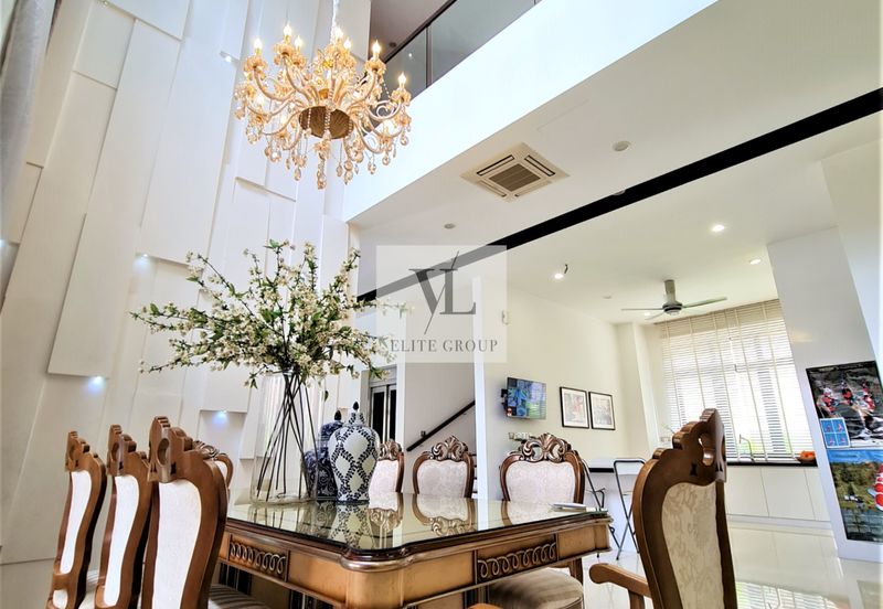 3 Storey Modern Bungalow | Comes with Lift & Pool