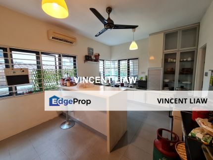 Renovated 2.5 Storey Semi-Detached, Selangor, Kota Damansara