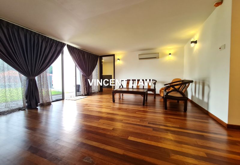 3 Storey Modern Design Bungalow With Pool