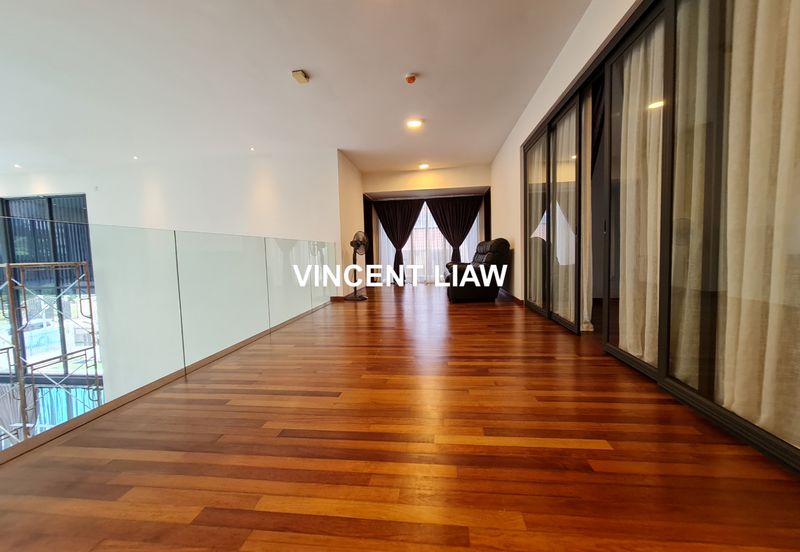 3 Storey Modern Design Bungalow With Pool