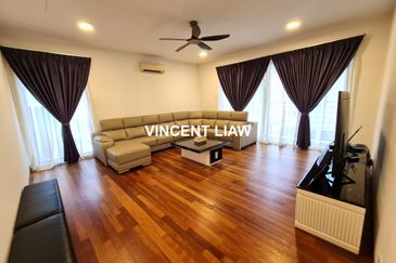 3 Storey Modern Design Bungalow With Pool