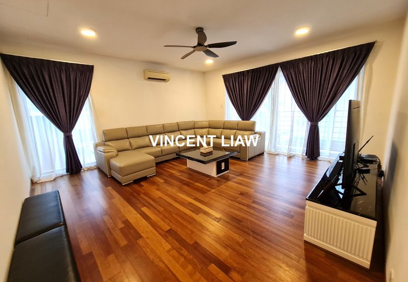 3 Storey Modern Design Bungalow With Pool