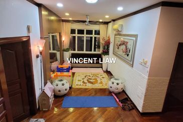 2.5 Storey Bungalow | 6,000 sqft prime land