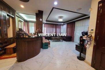 2.5 Storey Bungalow | 6,000 sqft prime land