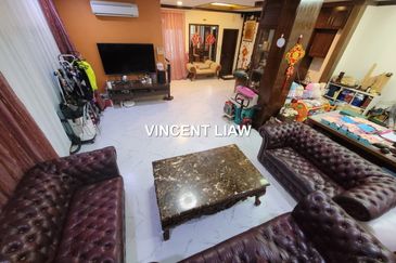 2.5 Storey Bungalow | 6,000 sqft prime land