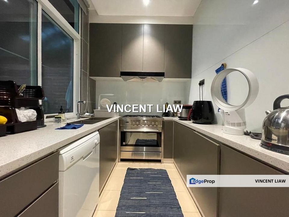 2 Storey Well Renovated Semi-D | Move In Condition, Selangor, Saujana 