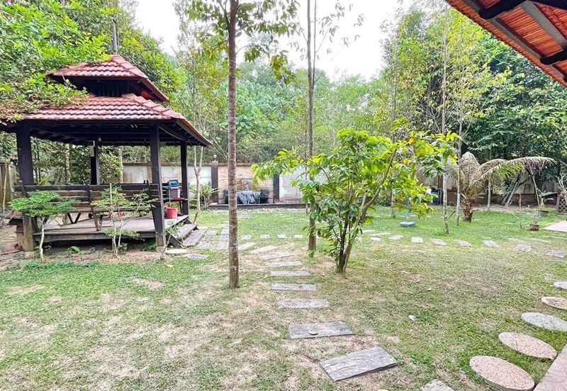 Jalan Rimba Riang 9/12