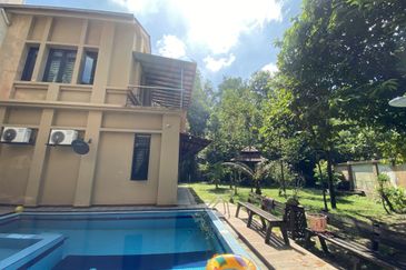 Jalan Rimba Riang 9/12