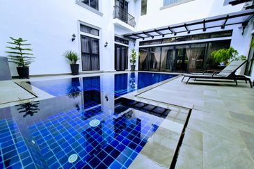2 Storey Mansion With Pool (Newly Built: 1 year ago)
