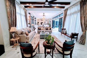 2 Storey Mansion With Pool (Newly Built: 1 year ago)