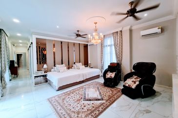 2 Storey Mansion With Pool (Newly Built: 1 year ago)