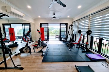 2 Storey Mansion With Pool (Newly Built: 1 year ago)