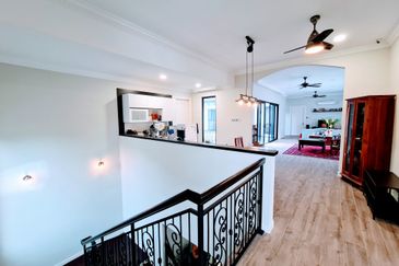 2 Storey Mansion With Pool (Newly Built: 1 year ago)