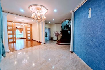 Tropicana Golf & Country Resort