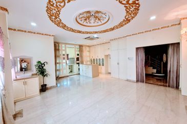 Tropicana Golf & Country Resort